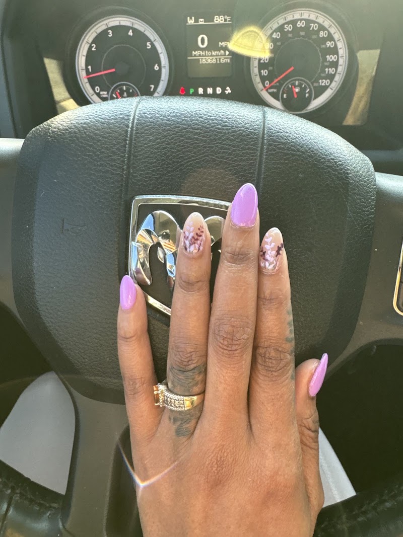 Happy Nails, nail salon in Anderson, SC, photo 4 of 10